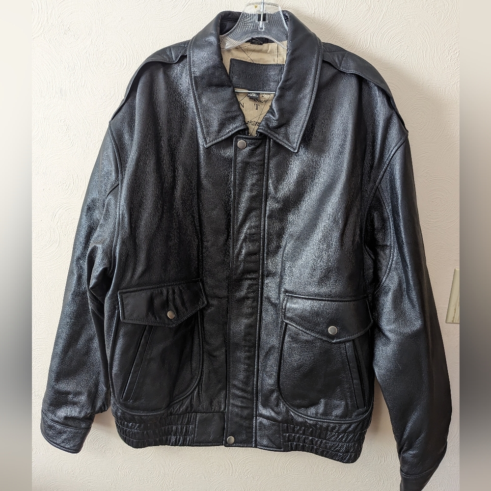 St. John's Bay men's black leather bomber jacket, XL